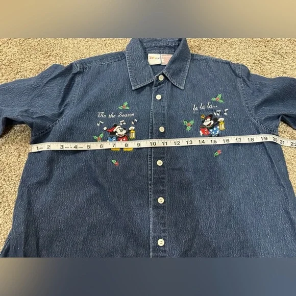 Vintage Tis The Season Mickey Mouse Shimmery Button Down Shirt Size Small - Picture 10 of 10